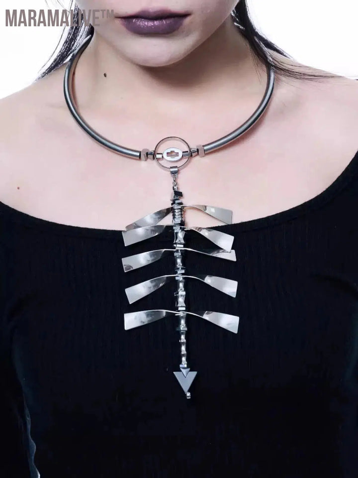 2024 New Punk Necklace Skeleton Centipede Titanium Steel Cool Unisex Cyberpunk Choker for Women Men Jewelry Couple