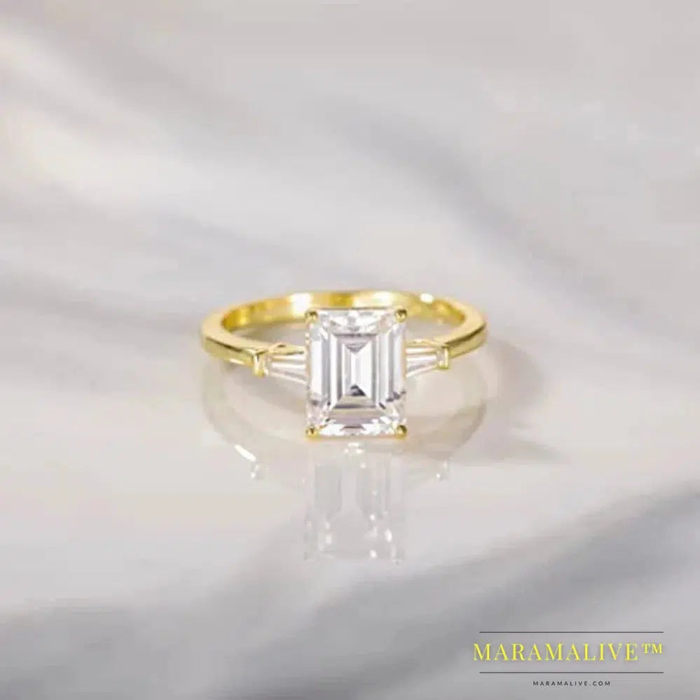 3CT 925 Sterling Silver Engagement Rings 3-Stone Emerald Cut Cubic Zirconia Wedding Promise Rings for Women Gft Jewelry