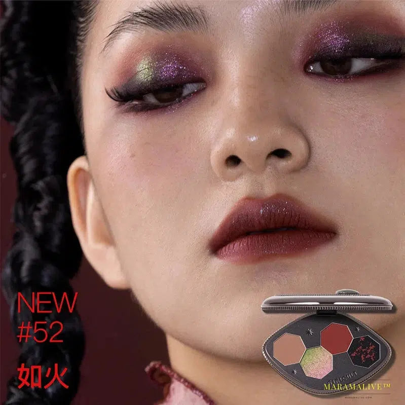 4 Color Eyeshadow Palette - Shimmer Matte Chameleon Glitter - Gothic Dark Moon Halloween Eye Shadow