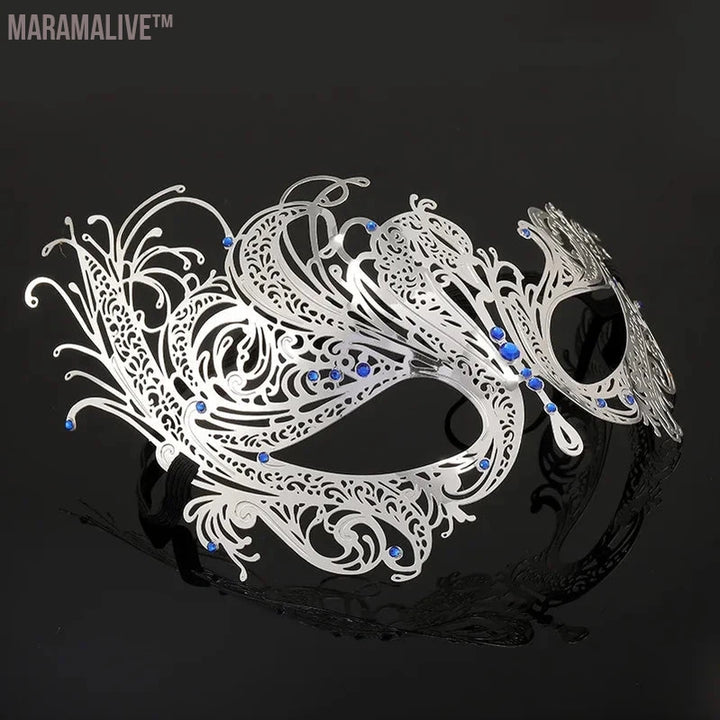 Black Gold Skull Metal Mask Halloween Rhinestone Half Face Venetian Masquerade Men White Women Skull Filigree Party Mask