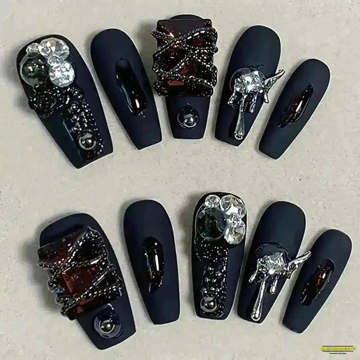 Black Gothic Press-On Coffin Nails with Crystal Diamond Decor - Y2K Punk Handmade Artistic False Nails