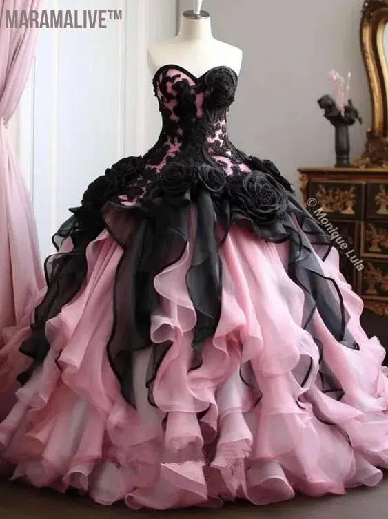 Black Princess Fairy Prom Dresses Sweetheart Corset Lace-up Rose Floral Applique Evening Gown Masquerade Costume