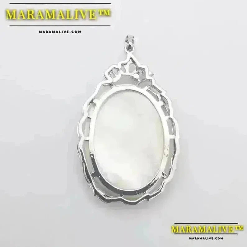 Charm 55X35MM Mother of Pearl Shell Beauty Oval Hollow Cutting Inlaid Carving Portraits Cameo Pendant 1PCS