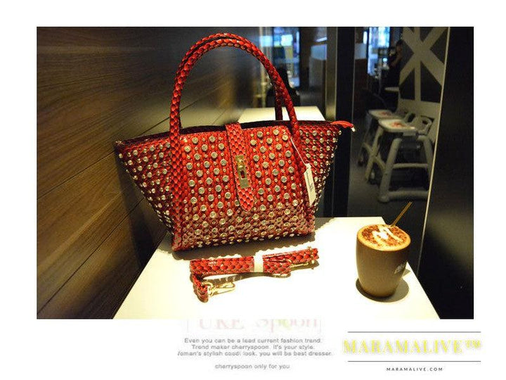 Diamond-studded Dumpling Bag Shoulder Messenger Lady Bag