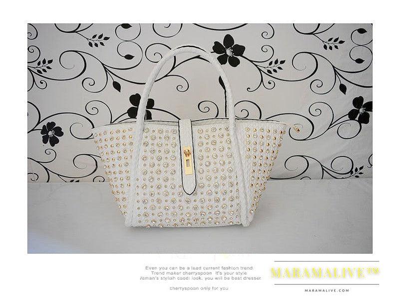 Diamond-studded Dumpling Bag Shoulder Messenger Lady Bag