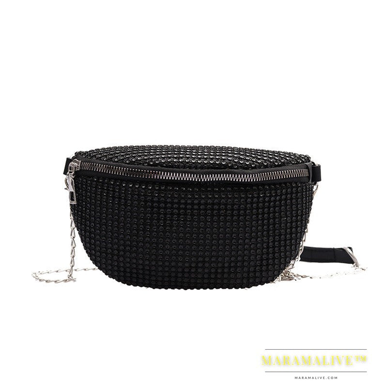 Diamond-studded diagonal bag chain bag