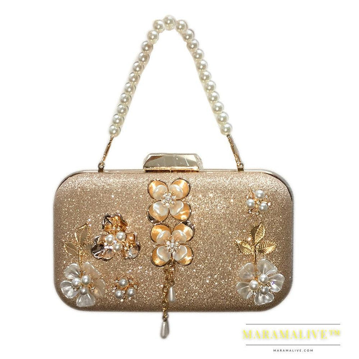 Diamond-studded pearl petal chain tassel dinner bag