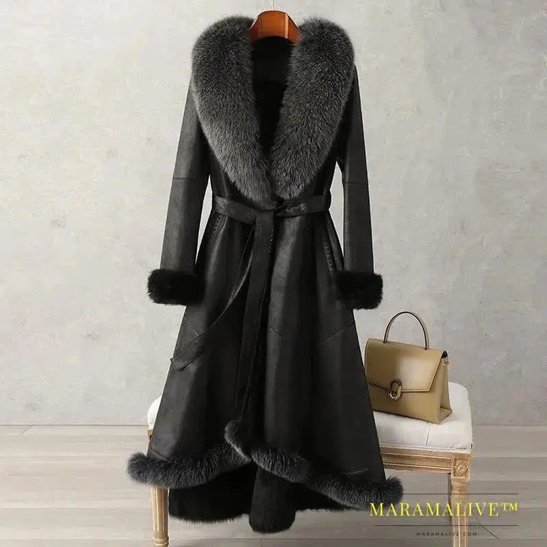 Elegant Women's Fur-Trimmed Long Winter Parka Coats