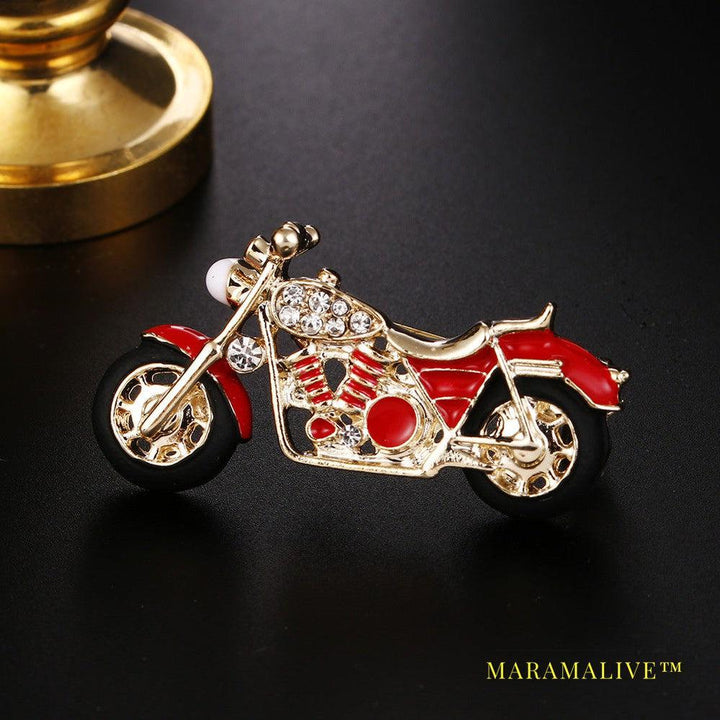 Exquisite diamond-studded motorcycle brooch