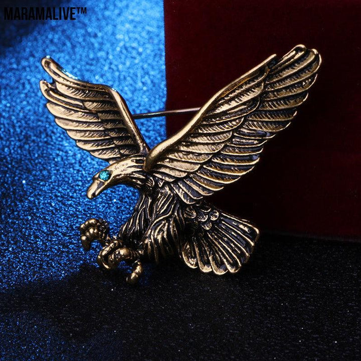 Fashion eagle brooch