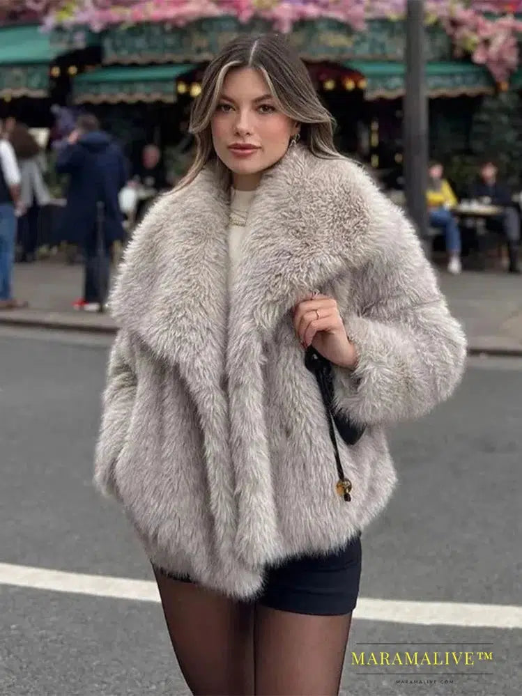 Faux Fur Coat Women Winter New Thick Warm Lapel Pockets Elegant Vintage Fluffy Jackets 2023 Fashion Hot Solid Fur Female Coats