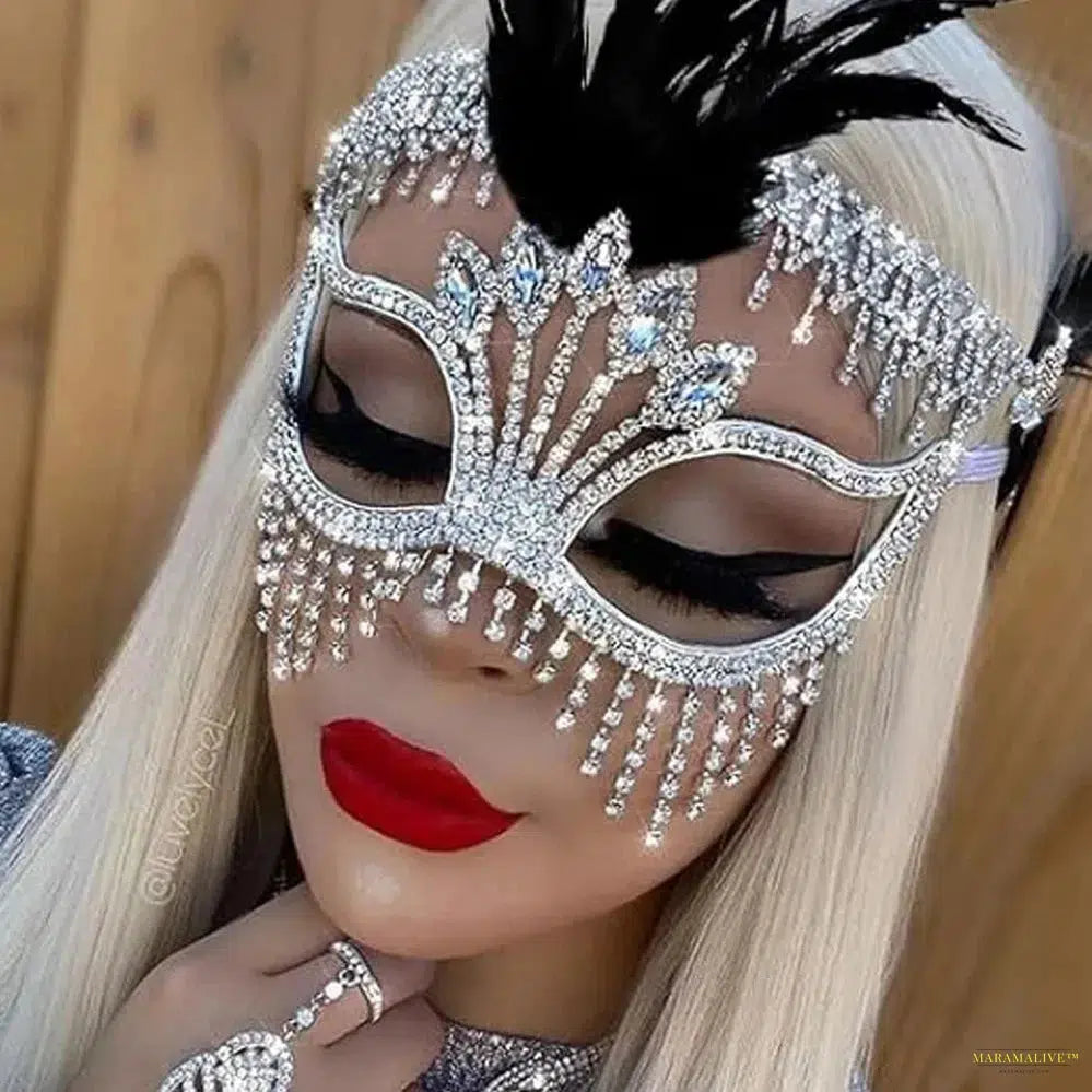 Feathers Rhinestone Tassel Mask Venetian Women Party Masquerade Mask Luxury Crystal Facial Jewelry Fancy Dress Costume Eye Mask