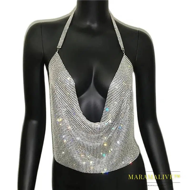 Gorgeous Glittery Crop Tops Perfect to Show Off Your Back