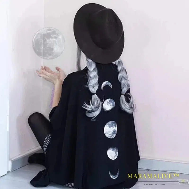 Gothic Black Retro Moon Print Tassel Cloak Female Autumn and Winter Dark V-neck Loose Top Bat Cloak Goth Jacket Women