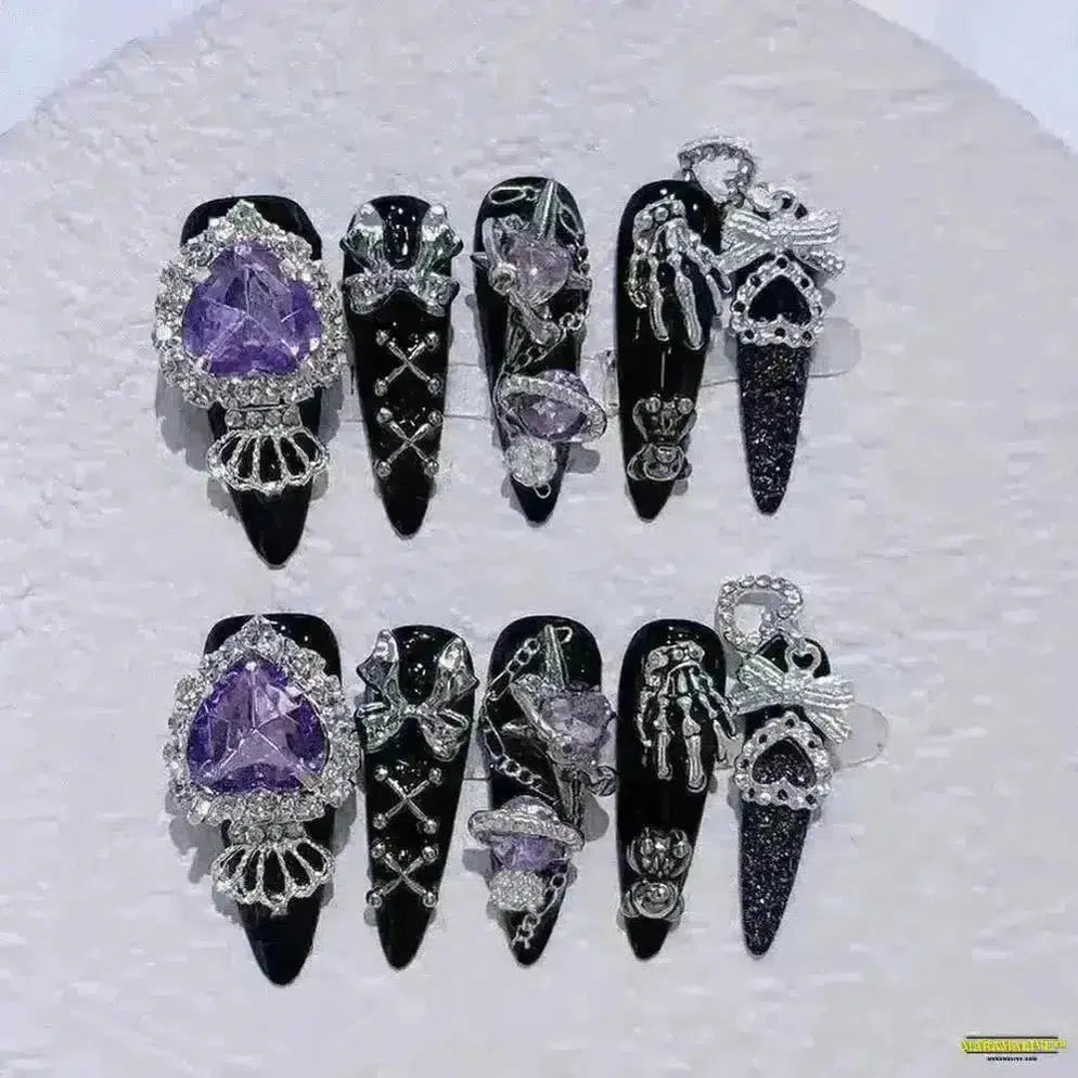 Gothic Dark Mine Series - Dynamic Artwork Long Pointed Fake Nails with Silver Streak Decoration and Purple Heart Shaped Diamond