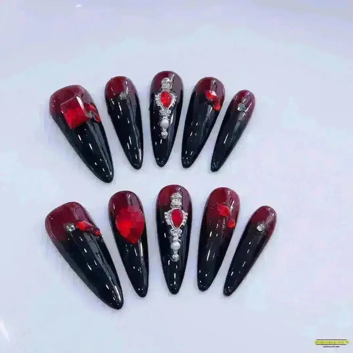 Gothic Dark Mine Series - Dynamic Artwork Long Pointed Fake Nails with Silver Streak Decoration and Purple Heart Shaped Diamond