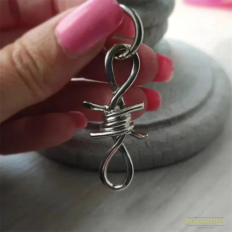 Hip Hop Punk Barbed wire Circle Earrings Gothic Style barbed wire Huggie Hoop Earring For Women Korean Fashion Jewelry