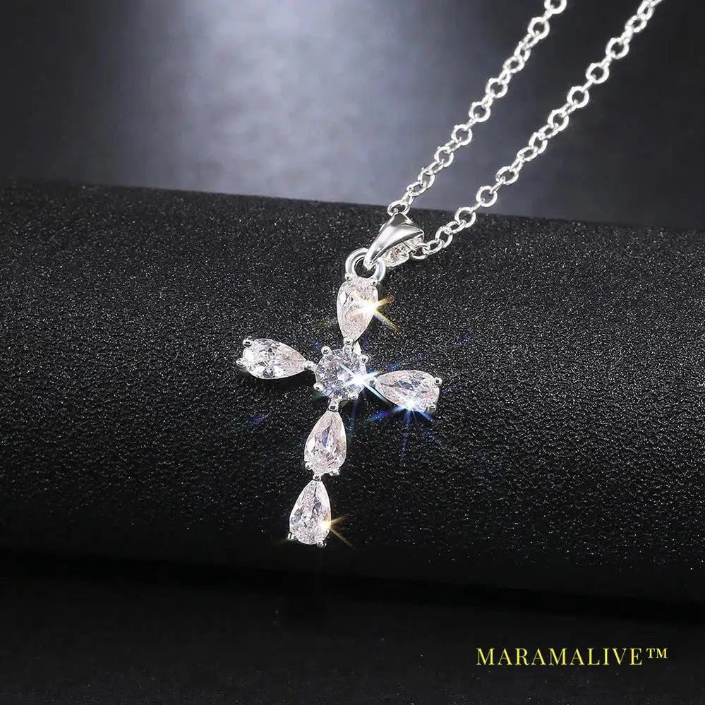 Huitan Classic Cross High Quality Cubic Zirconia Pendant Necklace for Women Wedding Bijouterie Gorgeous Female Stylish Jewelry