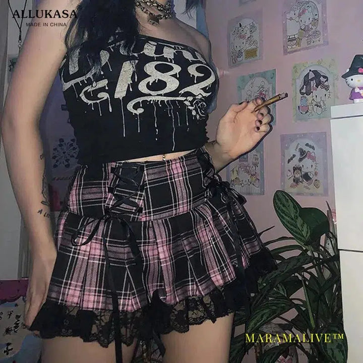 Lace Up Goth Y2K Woman Skirts Pink Stripe Plaid Lace Trim Pleated School Skirt Punk Dark Academia Aesthetic E Girl Clothes