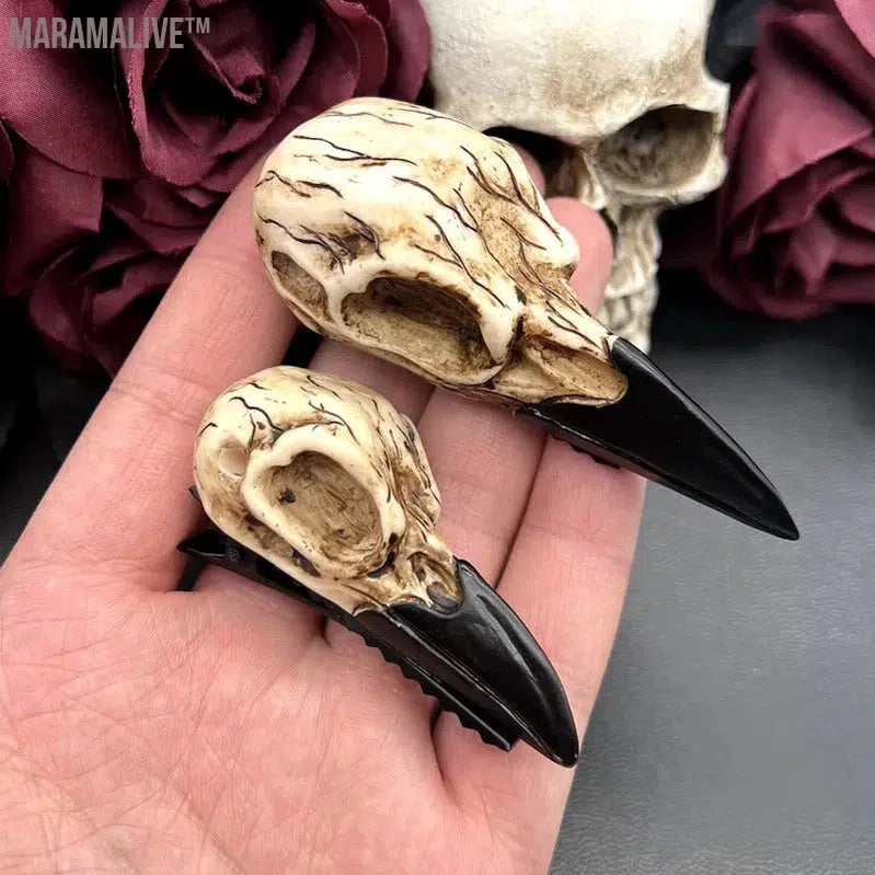 Large Raven Skull Hair Clip Barrette Gothic Headpiece -Resin Skull Hair Accessory Crow Goth Bird Skull Gothic Wedding Bride Gift