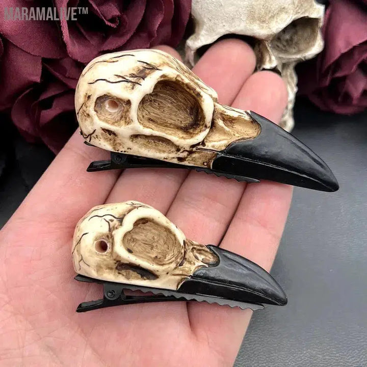 Large Raven Skull Hair Clip Barrette Gothic Headpiece -Resin Skull Hair Accessory Crow Goth Bird Skull Gothic Wedding Bride Gift