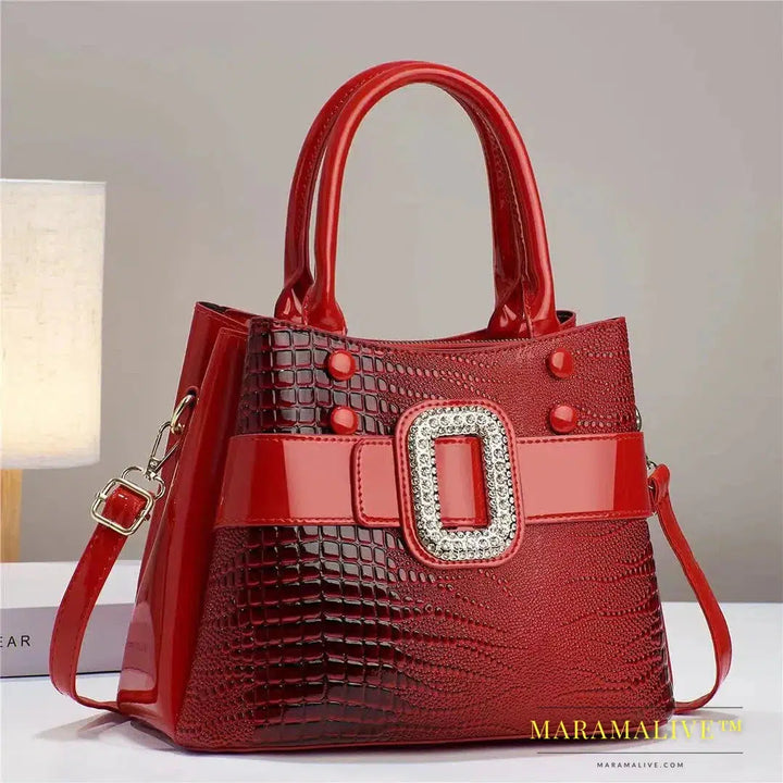 Luxury Quality Diamond Handbags For Women Patent Leather Crocodile Stone Pattern Ladies Shoulder Cross Body Bags Metal Handle