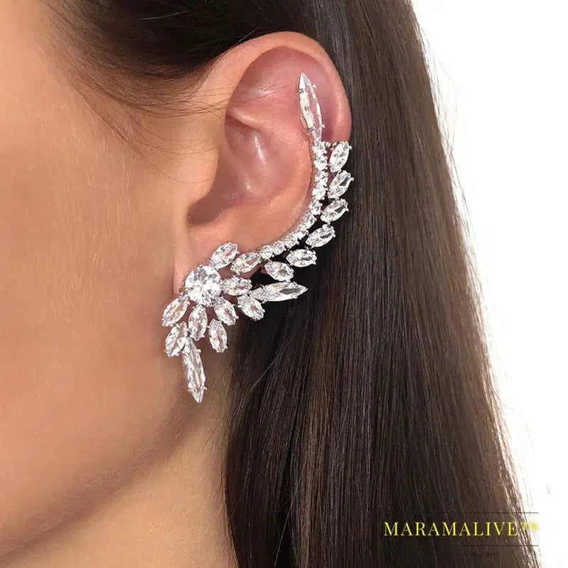 Luxury Zircon Crystal Asymmetry Ear Clip Earring Simple Rhinestone Stud Earrings Wedding Jewelry Accessories