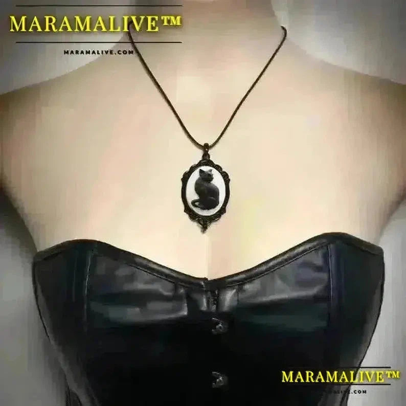 Maramalive™ Lucky Cat Necklace for Women Girls Black Cat Pendant Oval-Frame Choker Cameo Clavicle Chain Goth Jewelry Ornament