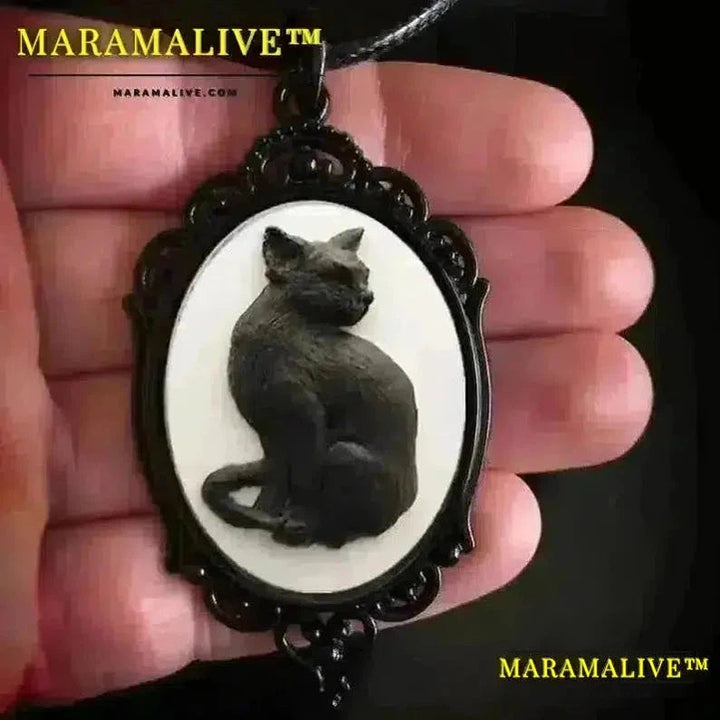 Maramalive™ Lucky Cat Necklace for Women Girls Black Cat Pendant Oval-Frame Choker Cameo Clavicle Chain Goth Jewelry Ornament