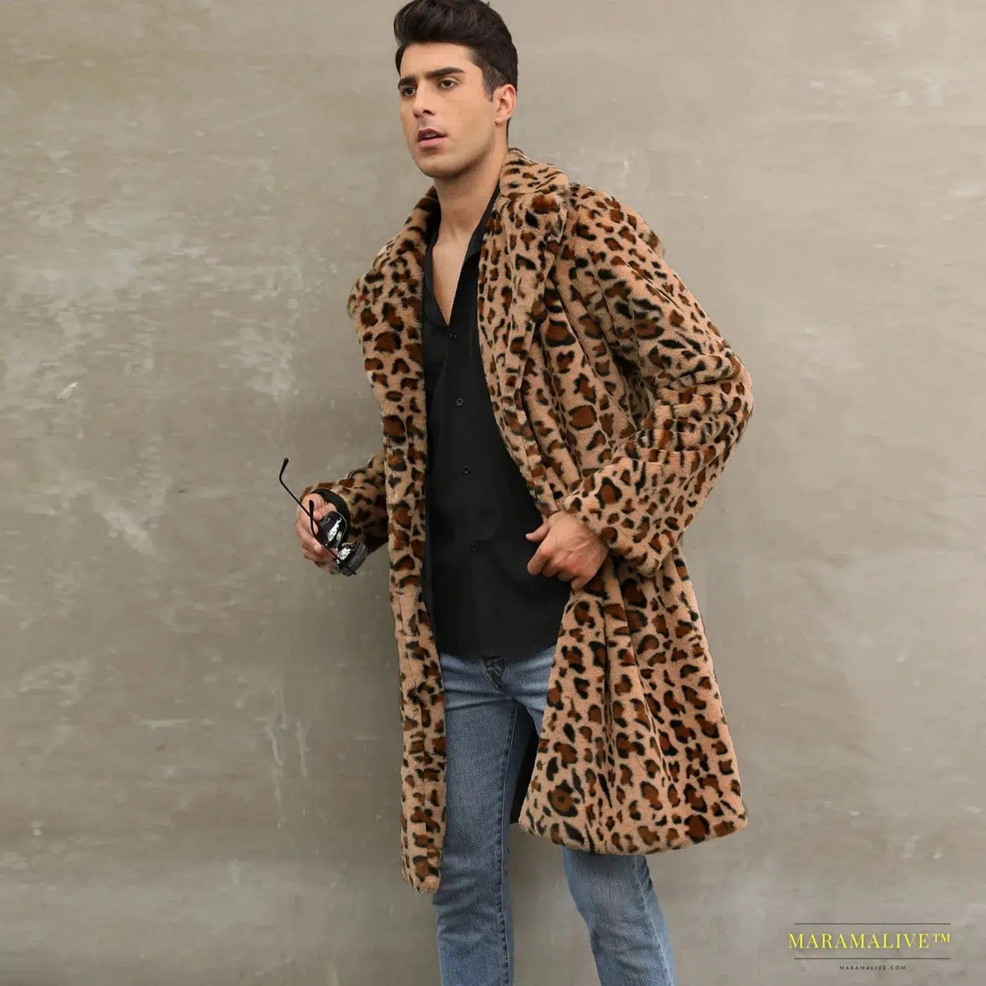 Men's Luxury Faux Fur Leopard Jacket - Thick Winter Warm Coat - Eye-Catching Vintage Streetwear