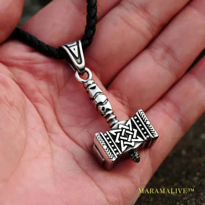 Men's Pendant Hammer Necklace Pendant Northern Europe Myth Nordic Jewelry