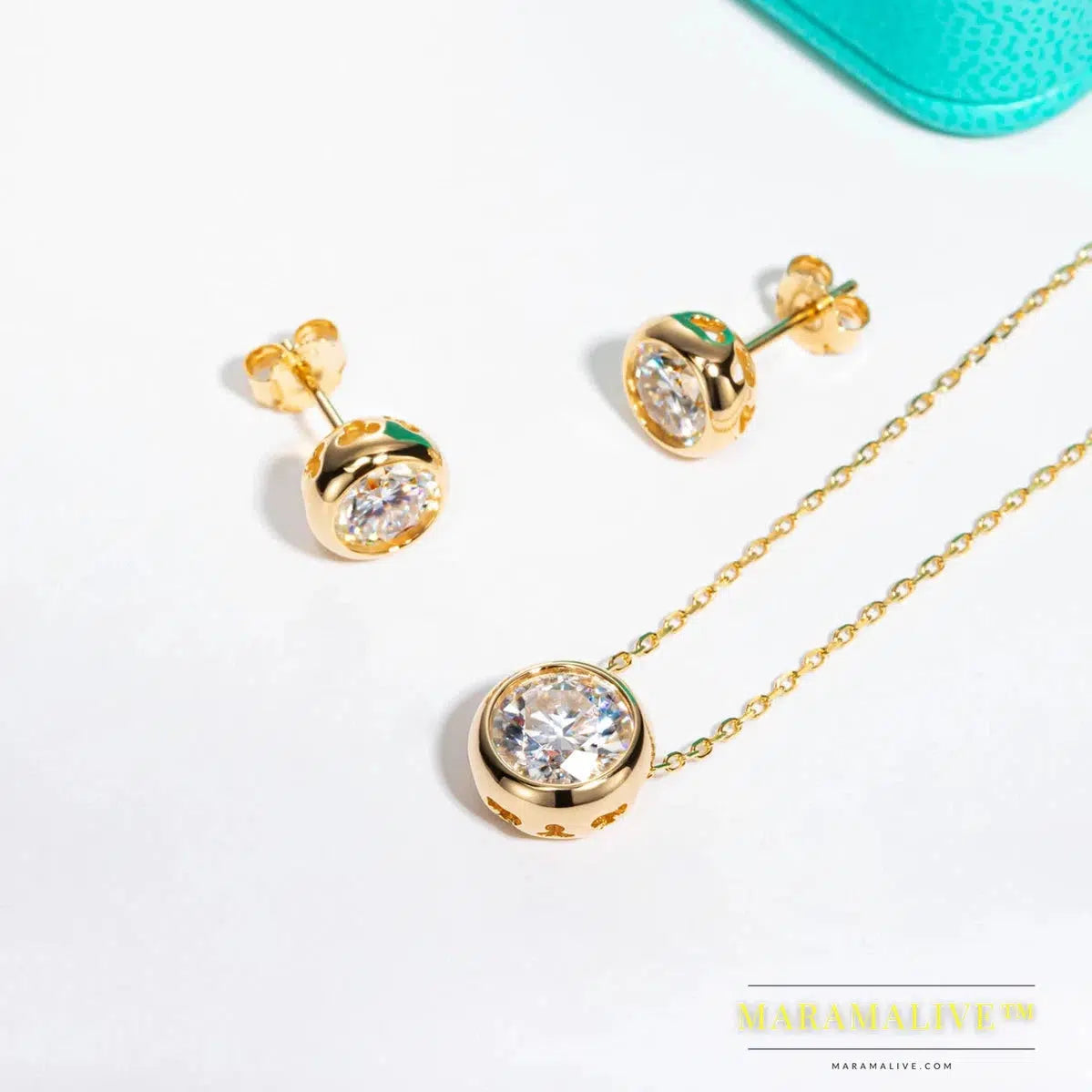 Moissanite Bezel Stud Earrings 18K Gold Plated Pendant Necklace 925 Sterling Silver Jewelry Set Customs Jewelry