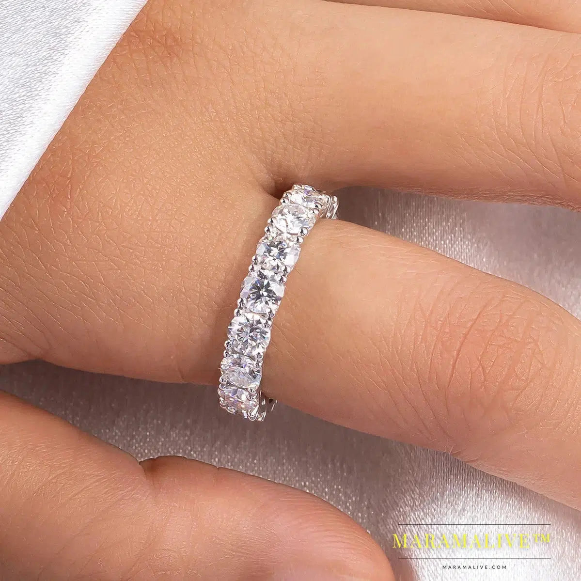 Moissanite Eternity Rings - The Perfect Band Choice