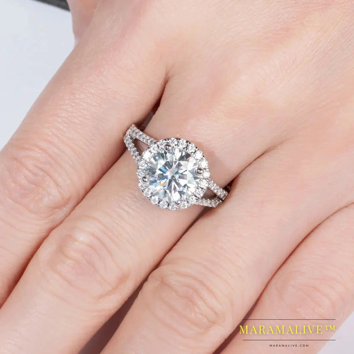 Moissanite Halo Engagement Rings: Stunning Beauty & Affordability