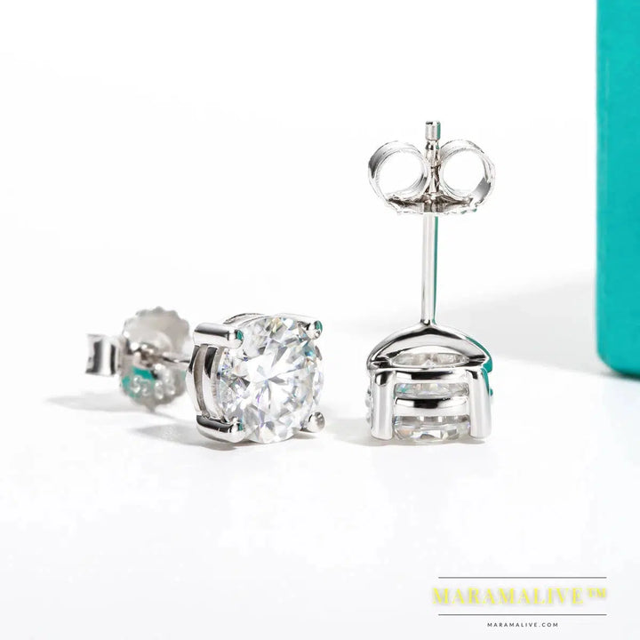 Moissanite Stud Earrings in 14k Gold - Timeless & Durable