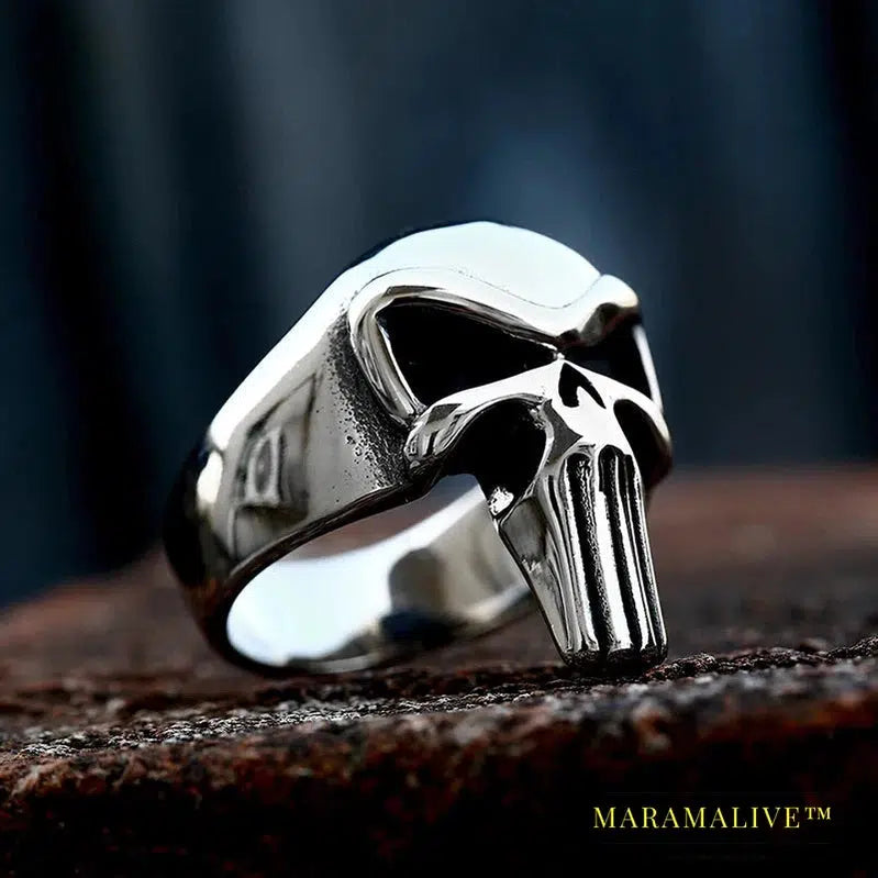 Movie Steel Warrior Men's Ring Skull Shape Ring Men's New Fashion Retro Horror Ring Metal Accessories Jewelry