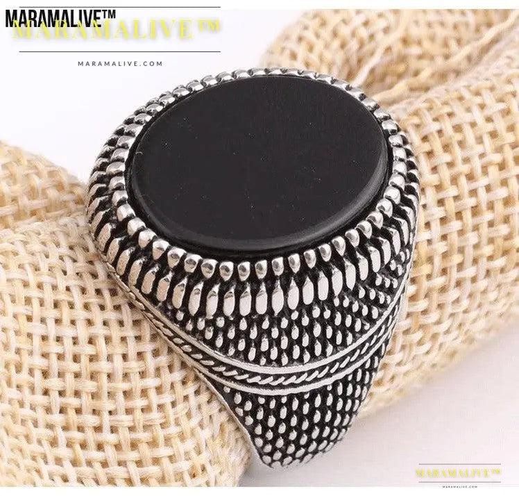 New Black Onyx Retro Ring Men's Fashion Ring