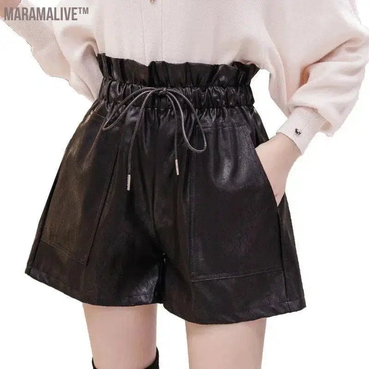 New High Waist Laced Up Shorts Flower Bud Wide Leg Leather Shorts Autumn Winter Loose High Street Black Sexy Women Shorts