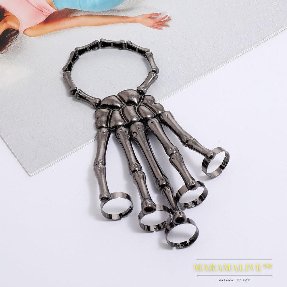 New Jewelry Fashion Personality Punk Skull Hand Bone Wild Five-Finger Ring Bracelet