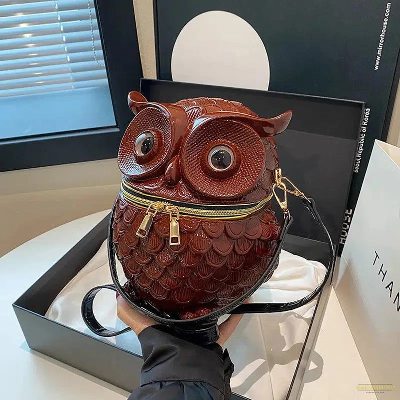 Owl Gothic Luxury Design Crossbody Bag for Women – High Quality Leather Round Bag with Unusual and Trendy Personality