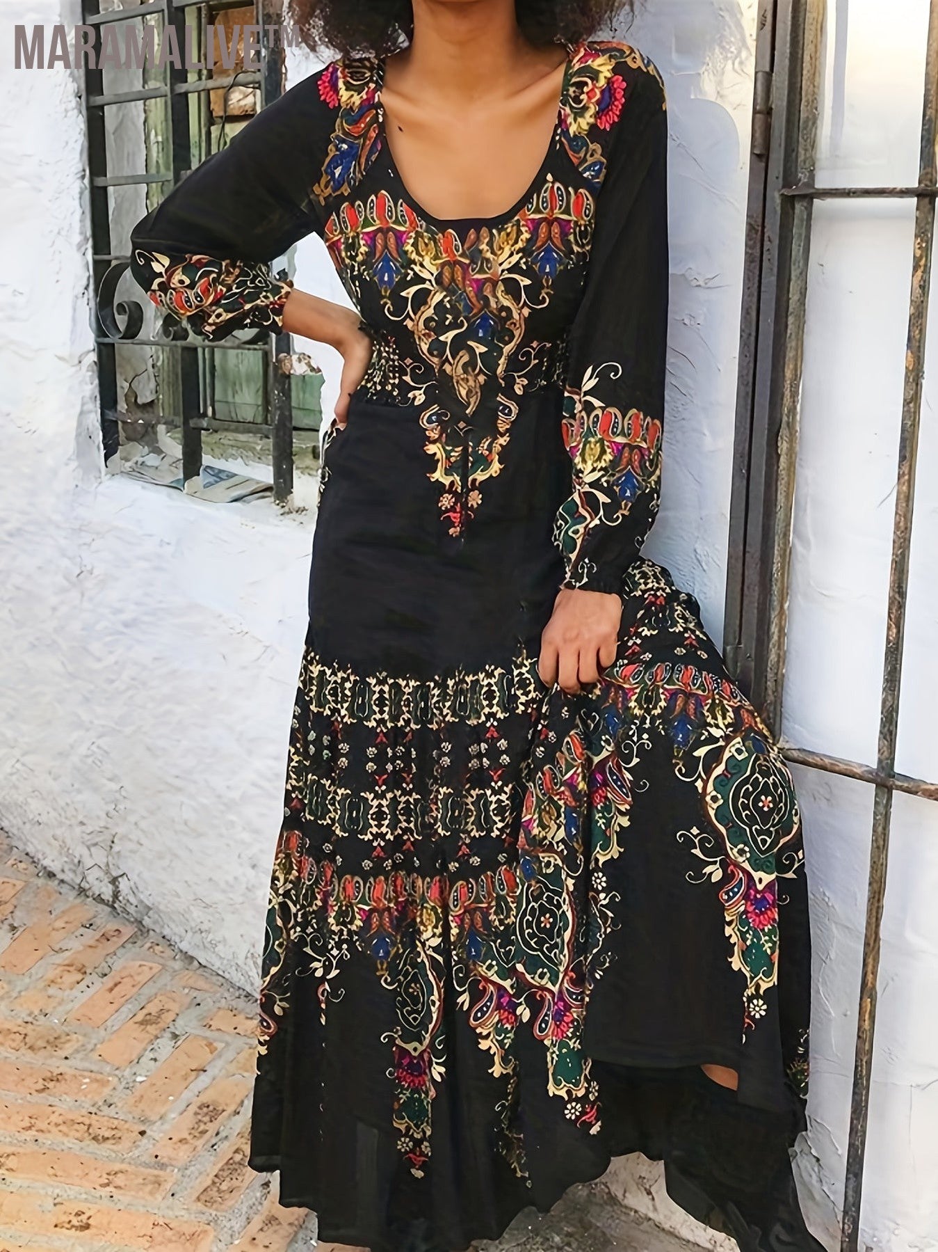 Plus Size Boho Dress, Women's Plus Floral Print Long Sleeve Round Neck Maxi Dress