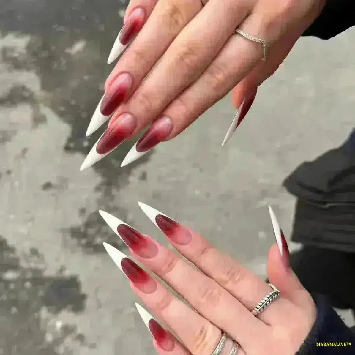 Punk Gothic Red White Halo Dyeing Smudging Gradient Long Pointed False Nails - Halloween Detachable Fake Nails Art Press-on Nails