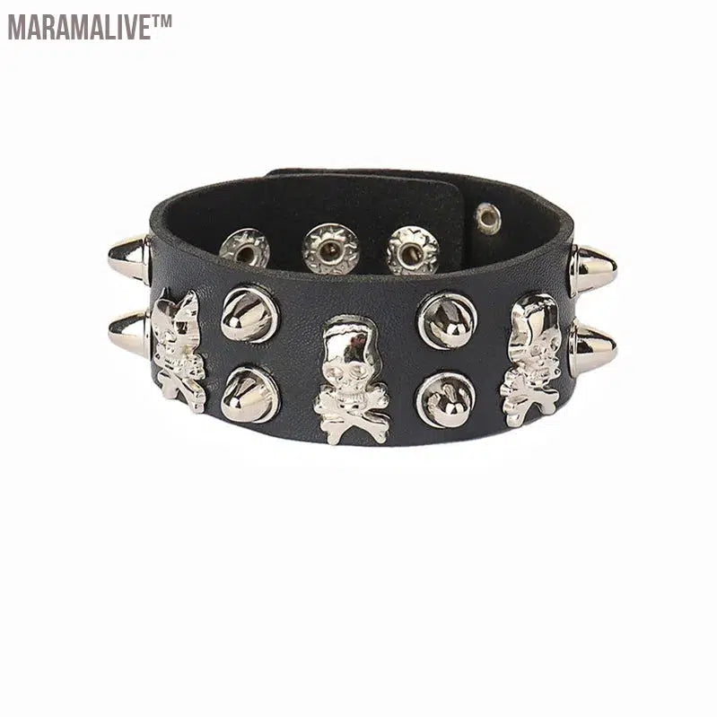 Punk Rivet Star PU Leather Bracelet For Women Men Hip Hop Gothic Dark Girl Rock Jewelry Pendant Love Chain Hip Hop Accessories