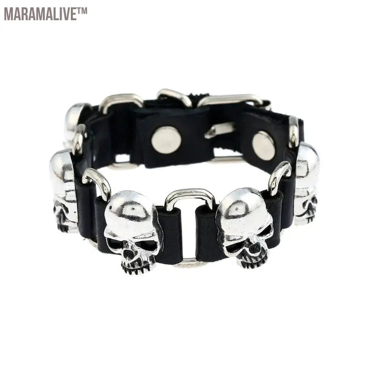 Punk Rivet Star PU Leather Bracelet For Women Men Hip Hop Gothic Dark Girl Rock Jewelry Pendant Love Chain Hip Hop Accessories