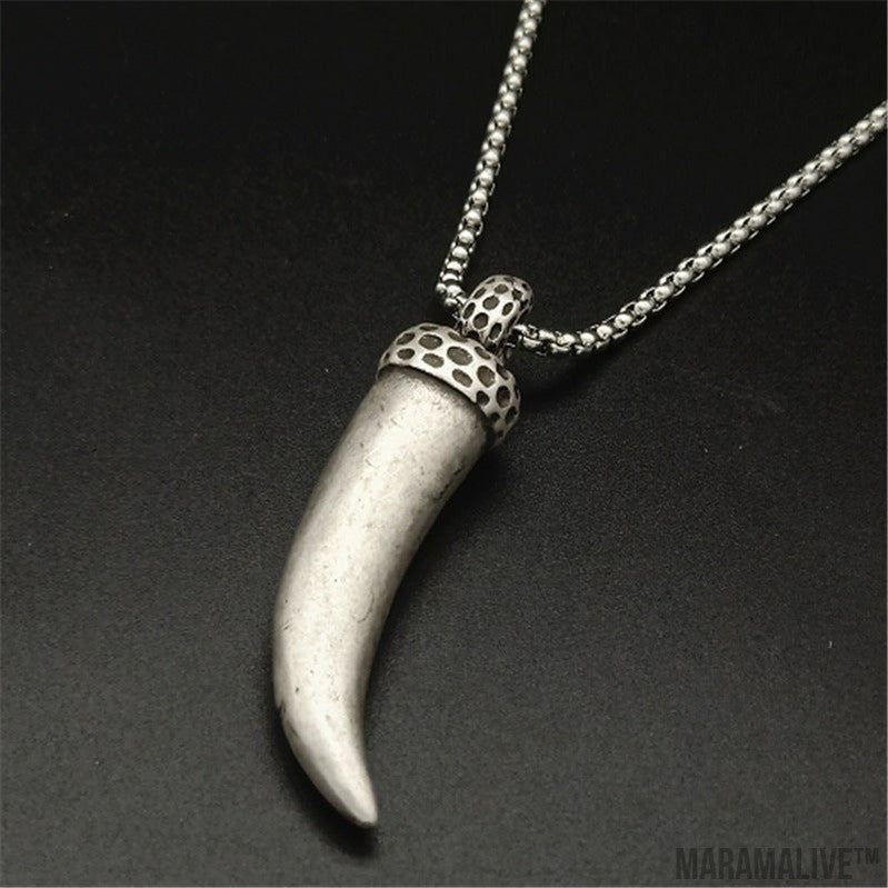 Retro Titanium Steel Wolf Tooth Necklace on Box-Chain