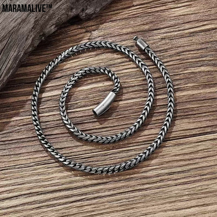 Retro Trend Creative Round Grinding Keel Steel Necklace