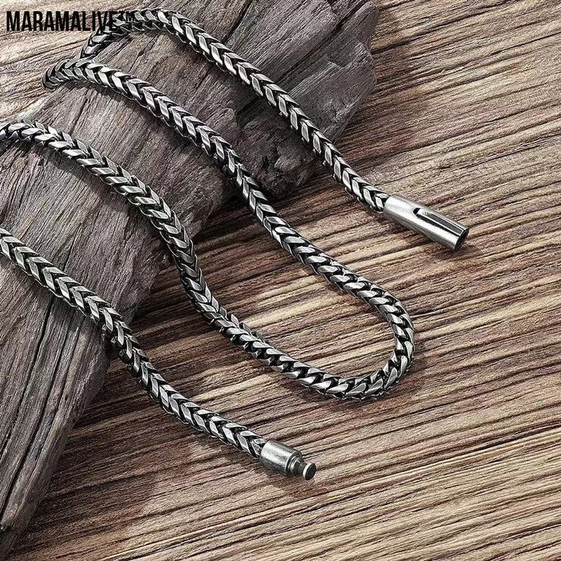 Retro Trend Creative Round Grinding Keel Steel Necklace