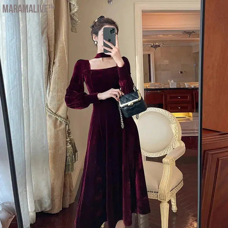 Sexy Dress Women French Retro Vintage Square Collar Waist Office Lady Wine Red Golden Velvet Autumn and Winter Female Clothing