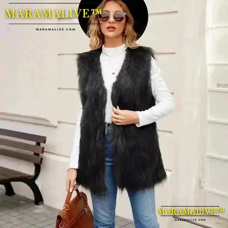 Sleeveless Jacket Women Faux Fur Vest V Neck Thick Jackets High Street Cardigan Coat Elegant Female Warm Vests Winter 2024