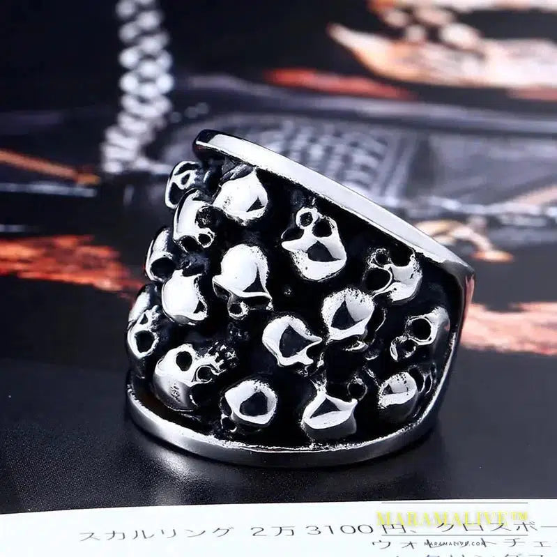 Stainless Steel men ring personality punk cluster skull ring men vintage fashion Jewelry